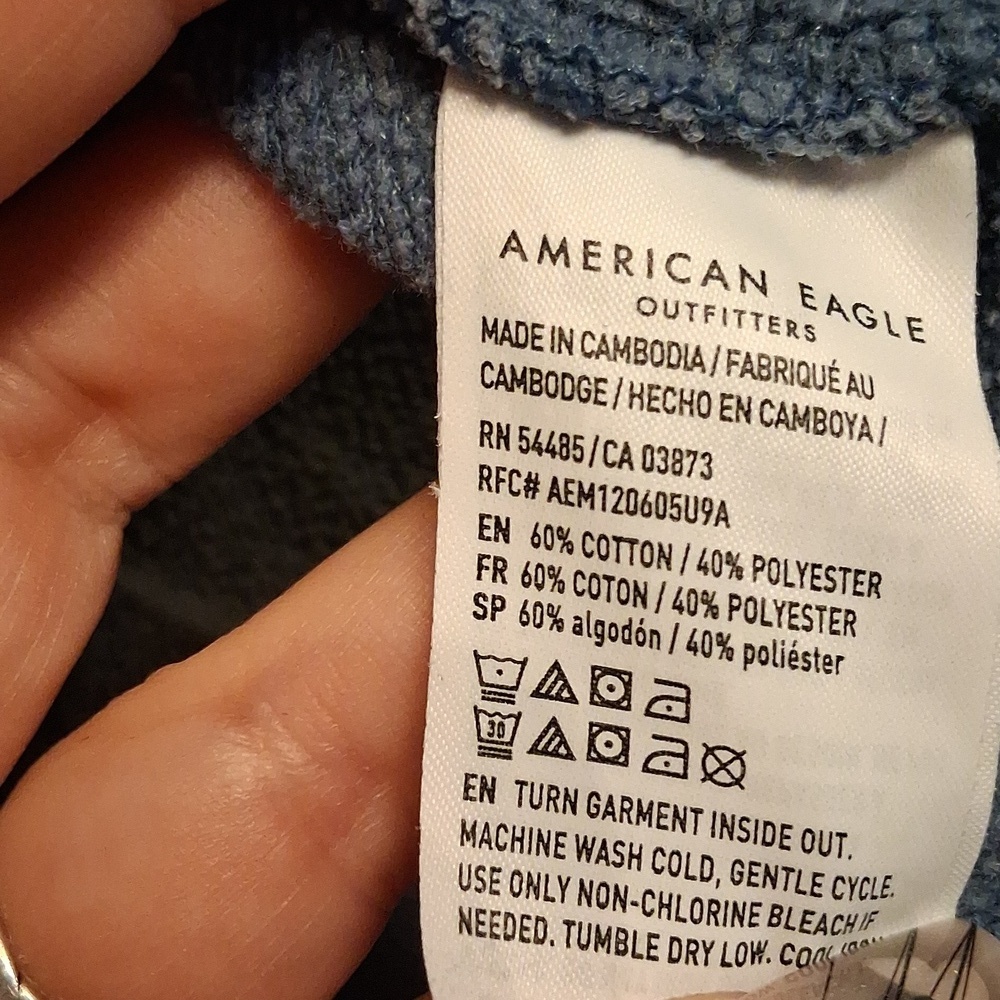American Eagle Sweatshirt Size Small - Picture 5 of 6